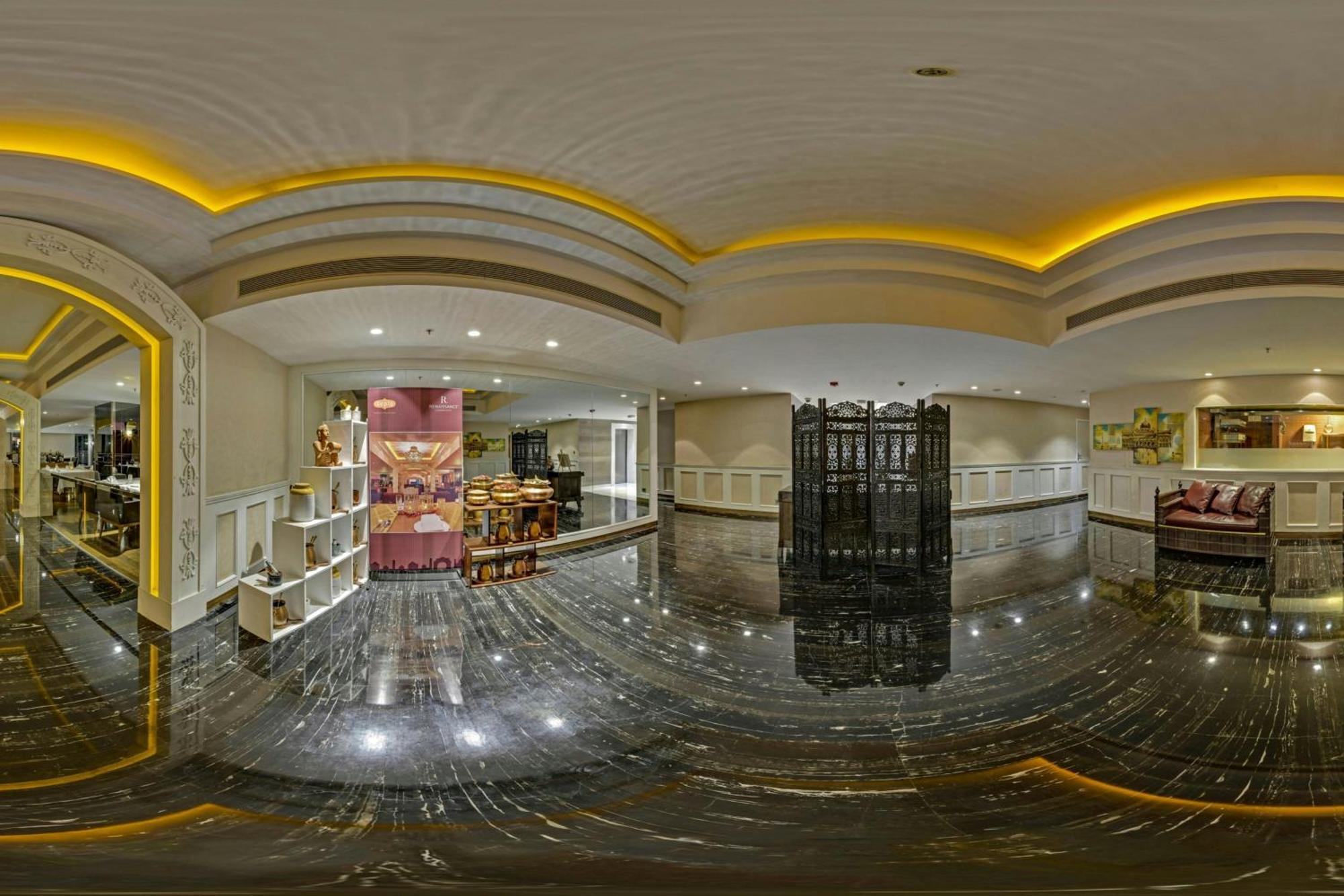 Renaissance Lucknow Hotel, Gomti Nagar Exterior photo